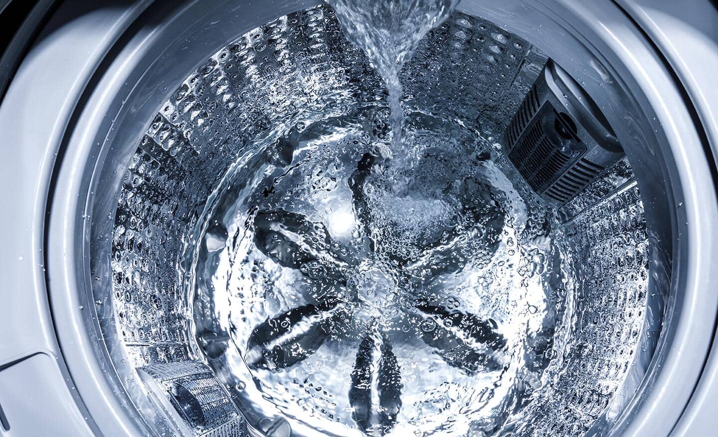 How To Clean A Washing Machine Drum